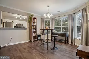 20585 Snowshoe Square, Ashburn, VA 20147 - Photo 6