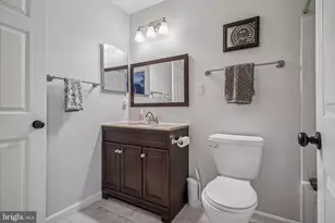 20585 Snowshoe Square, Ashburn, VA 20147 - Photo 32