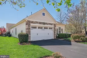 44345 Sunset Maple Dr, Ashburn, VA 20147 - Photo 2