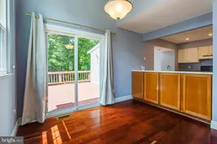 21 Ferguson Ct, Sterling, VA 20165 - Photo 4