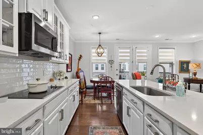 23630 Havelock Walk Terrace #402, Ashburn, VA 20148 - Photo 8