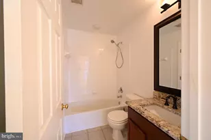 20855 Collingwood Terrace, Sterling, VA 20165 - Photo 18