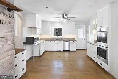 42618 St Clair Lane, Leesburg, VA 20176 - Photo 16