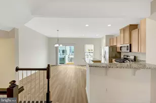 42628 Freistadt Square, Sterling, VA 20166 - Photo 24