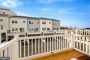 42628 Freistadt Square, Sterling, VA 20166 - Photo 34