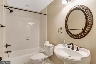 20927 Trinity Square, Sterling, VA 20165 - Photo 4