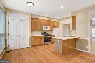 20927 Trinity Square, Sterling, VA 20165 - Photo 8