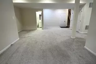 25192 Whippoorwill Terrace, Chantilly, VA 20152 - Photo 6