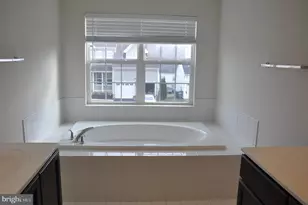 17667 Cleveland Park Drive, Round Hill, VA 20141 - Photo 28