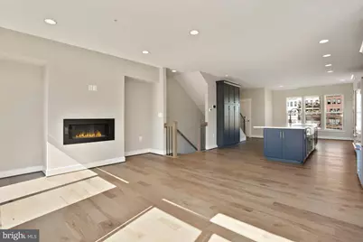 22958 Clarence Walk Terrace, Ashburn, VA 20148 - Photo 18