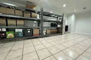 111 Connemara Dr, Sterling, VA 20164 - Photo 22