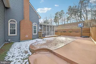 111 Connemara Dr, Sterling, VA 20164 - Photo 62