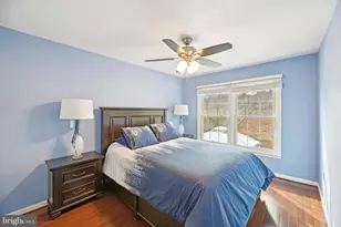 111 Connemara Dr, Sterling, VA 20164 - Photo 38