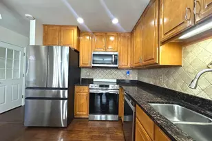 111 Connemara Dr, Sterling, VA 20164 - Photo 14