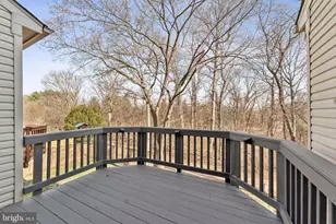 44048 Gala Cir, Ashburn, VA 20147 - Photo 2