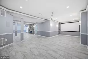 25582 Balint Park Ct, Aldie, VA 20105 - Photo 16