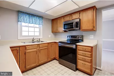 204 Elizabeth Court, Sterling, VA 20164 - Photo 18