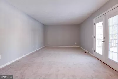 204 Elizabeth Court, Sterling, VA 20164 - Photo 12