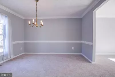 204 Elizabeth Court, Sterling, VA 20164 - Photo 8