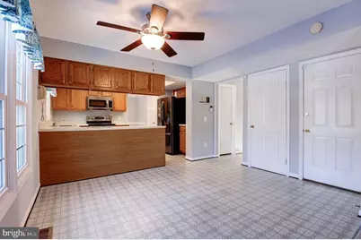 204 Elizabeth Court, Sterling, VA 20164 - Photo 10