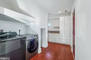 104 Pershing Ave NW, Leesburg, VA 20176 - Photo 14