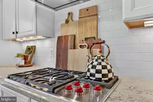 44749 Malden Pl, Ashburn, VA 20147 - Photo 12