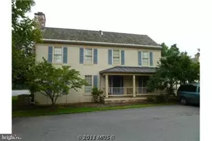 1 Linden Hill Way SW, Leesburg, VA 20175 - Photo 2