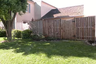 1 Linden Hill Way SW, Leesburg, VA 20175 - Photo 12