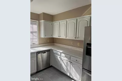 1 Linden Hill Way SW, Leesburg, VA 20175 - Photo 4