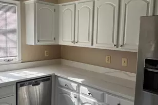 1 Linden Hill Way SW, Leesburg, VA 20175 - Photo 4