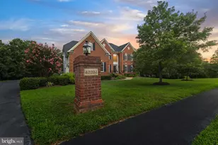 42294 Iron Bit Pl, Chantilly, VA 20152 - Photo 6