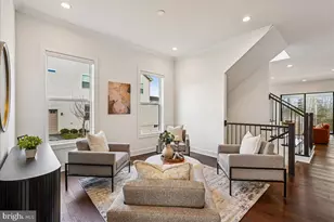 25000 Falling Brook Cir, Aldie, VA 20105 - Photo 8