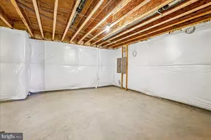 25000 Falling Brook Cir, Aldie, VA 20105 - Photo 80