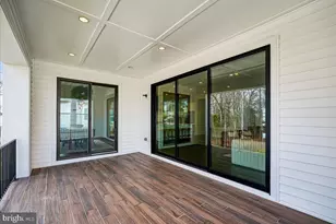 25000 Falling Brook Cir, Aldie, VA 20105 - Photo 26