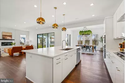 25000 Falling Brook Circle, Aldie, VA 20105 - Photo 18