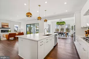 25000 Falling Brook Cir, Aldie, VA 20105 - Photo 18