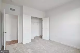 20935 Bluebird Sq, Sterling, VA 20165 - Photo 16