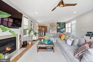 42315 Spring Dew Dr, Brambleton, VA 20148 - Photo 4