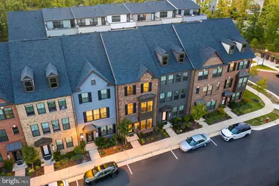 22255 Sims Terrace, Ashburn, VA 20148 - Photo 4