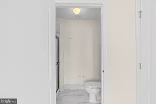 22536 Welborne Manor Square, Ashburn, VA 20148 - Photo 26