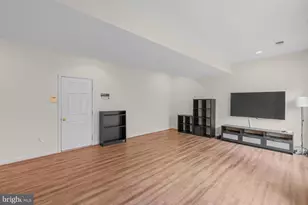 22536 Welborne Manor Square, Ashburn, VA 20148 - Photo 32