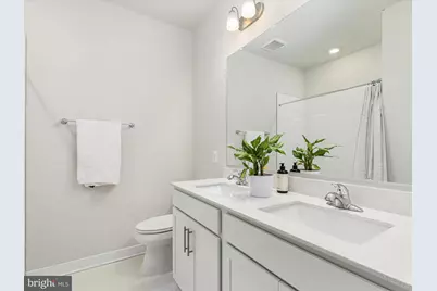 20835 Owenmore Terrace, Sterling, VA 20166 - Photo 16