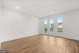 43382 Farringdon Sq, Broadlands, VA 20148 - Photo 10