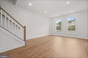 43382 Farringdon Sq, Broadlands, VA 20148 - Photo 6