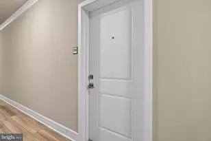 23639 Golden Embers Square, Ashburn, VA 20148 - Photo 10