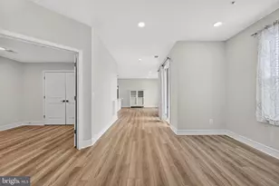 23639 Golden Embers Square, Ashburn, VA 20148 - Photo 16