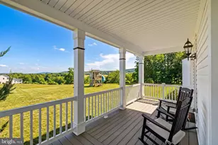 14072 Amys Meadow Ct, Leesburg, VA 20176 - Photo 6