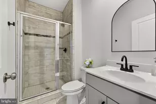 14072 Amys Meadow Ct, Leesburg, VA 20176 - Photo 32