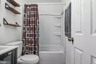 117 W Concord Ct W, Sterling, VA 20164 - Photo 20