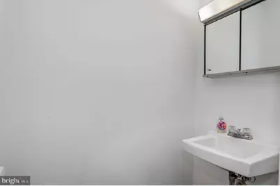 117 W Concord Court W, Sterling, VA 20164 - Photo 10